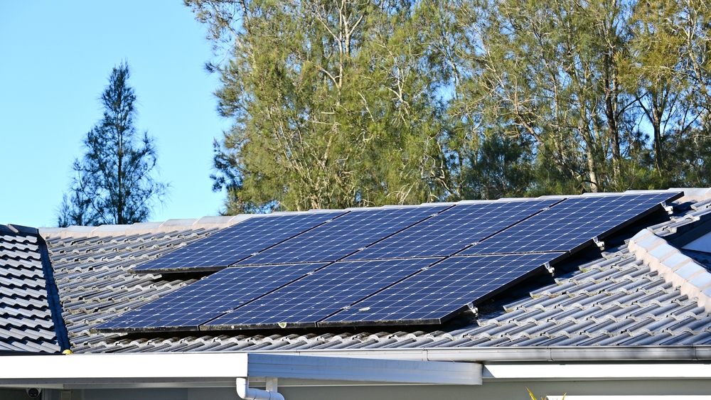 solar,electric,panels,on,a,house,roof