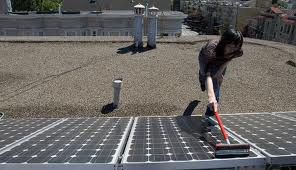 cleaning solar panel