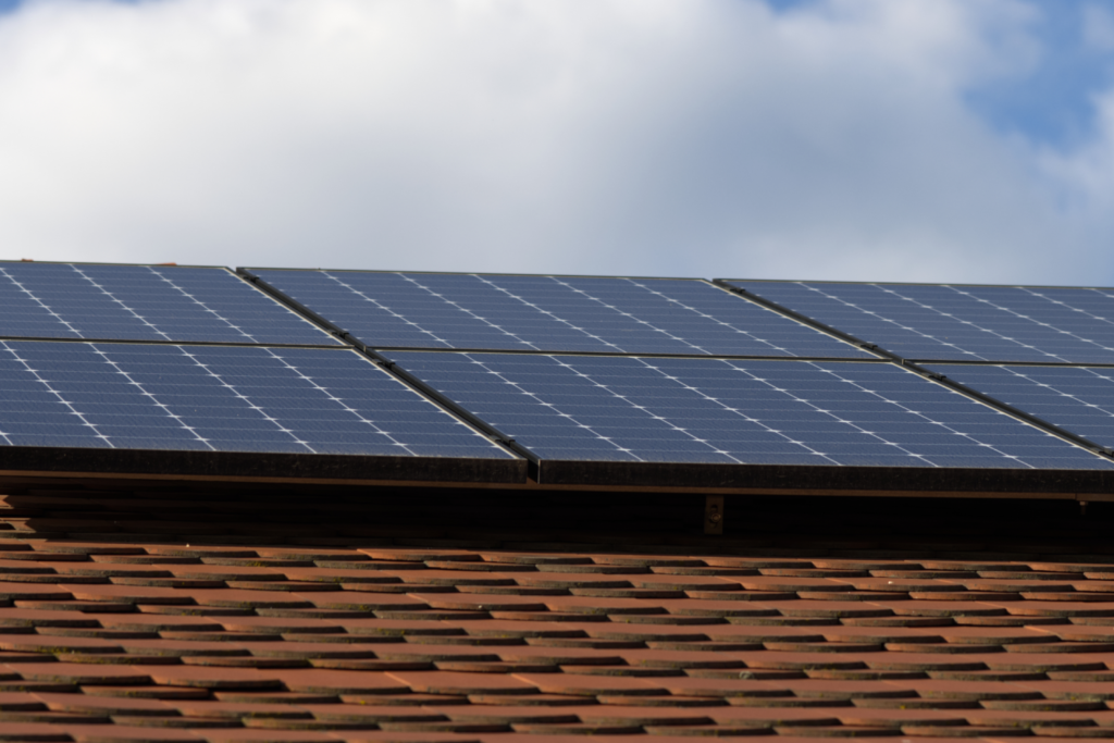 shutterstock 2189077363